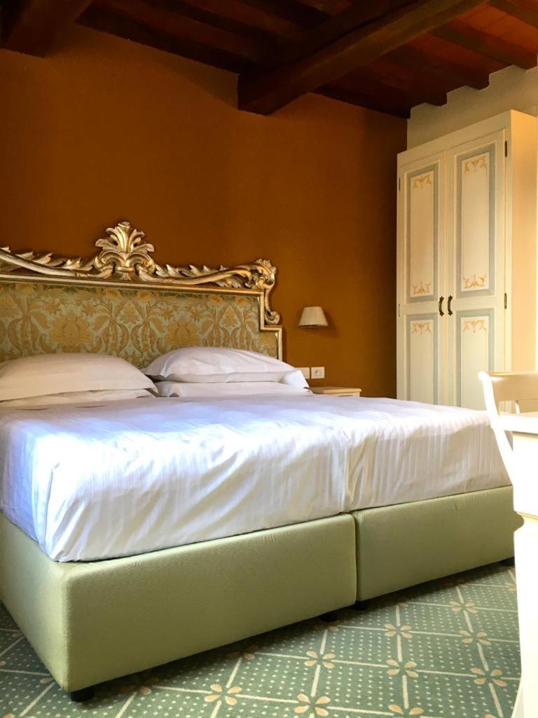 Hotel San Lucchese