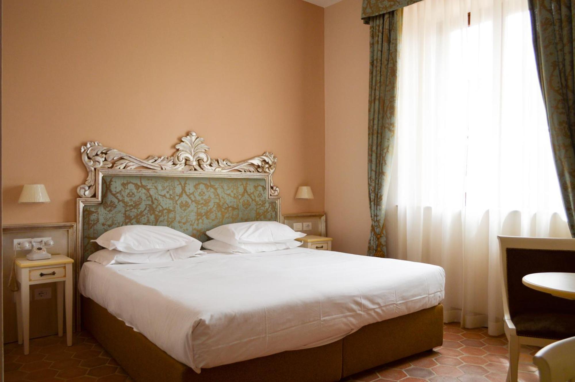 San Lucchese Hotel Poggibonsi