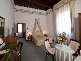 San Lucchese Hotel 4*