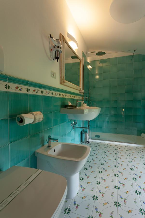 San Lucchese Hotel 4*